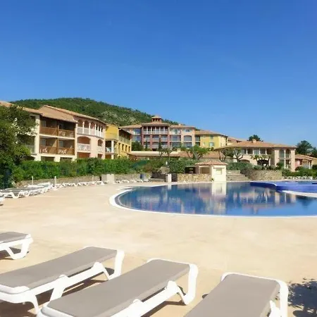 Appt 31m2 - Parking - Wifi - Clim - Piscine Apartman *